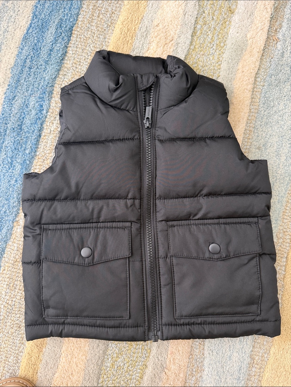 Old Navy Black Quilted Puffer Vest for Kids